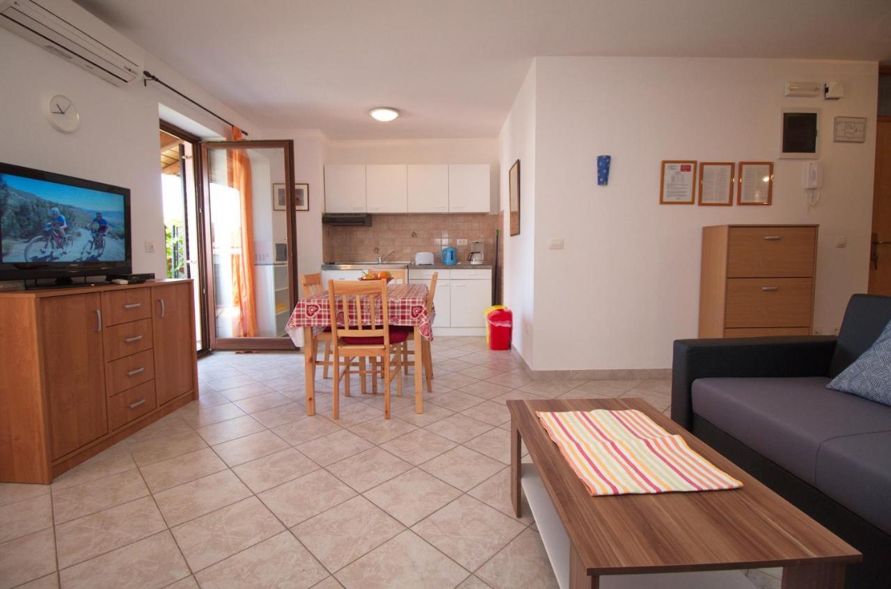 Apartments Lidija Rovinj Exterior foto