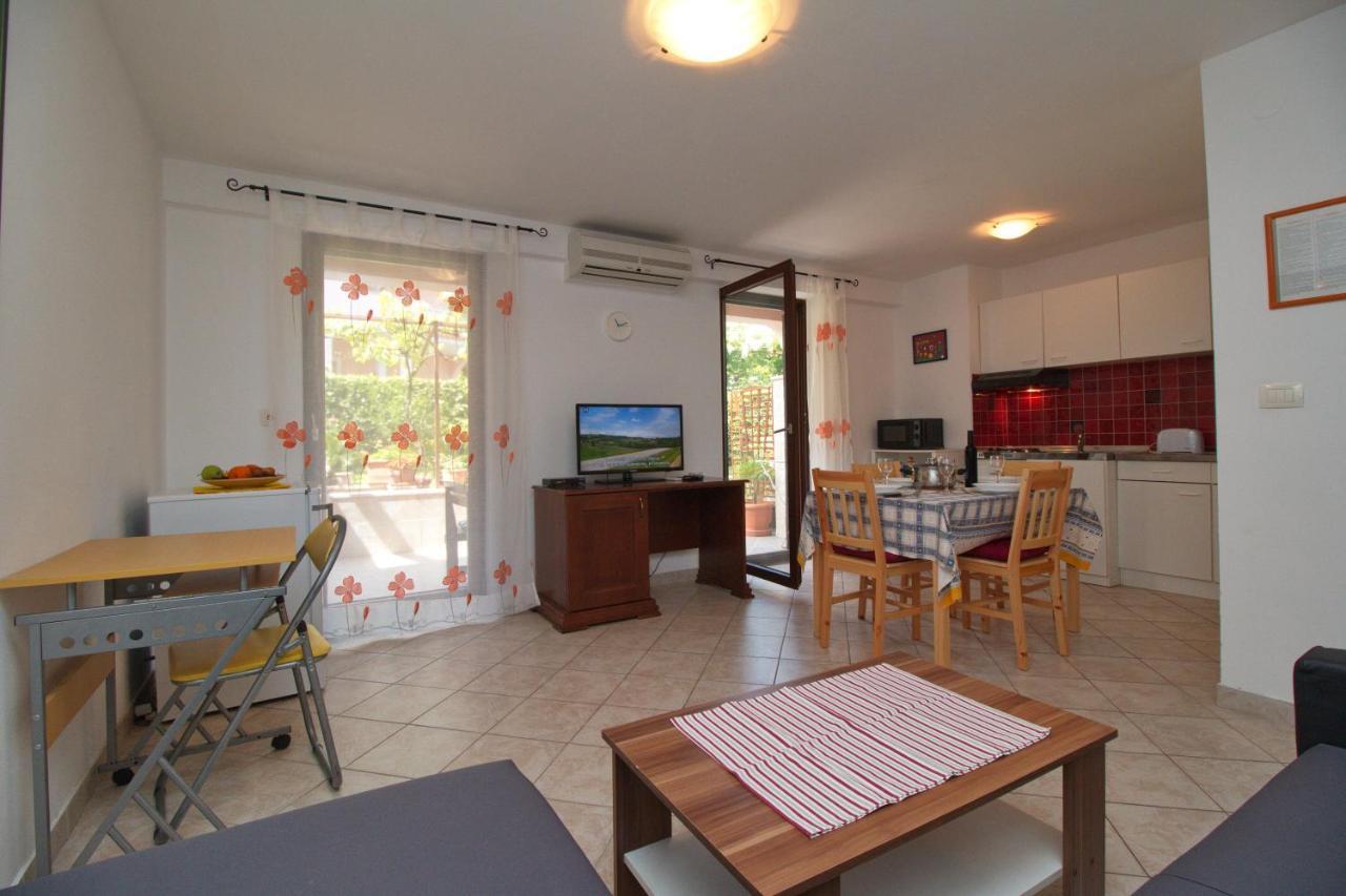 Apartments Lidija Rovinj Exterior foto
