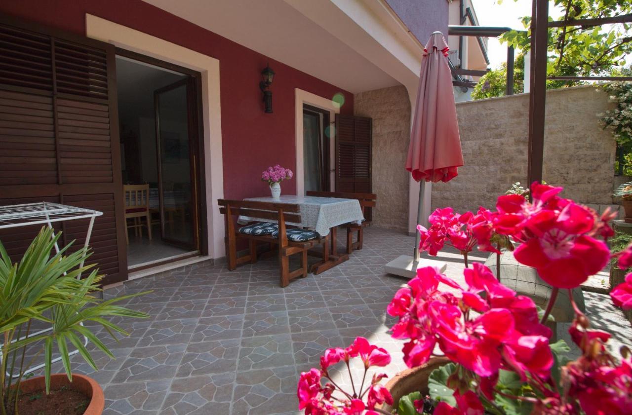 Apartments Lidija Rovinj Exterior foto